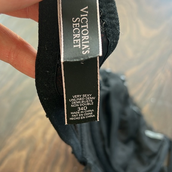 Bra - Picture 3 of 5